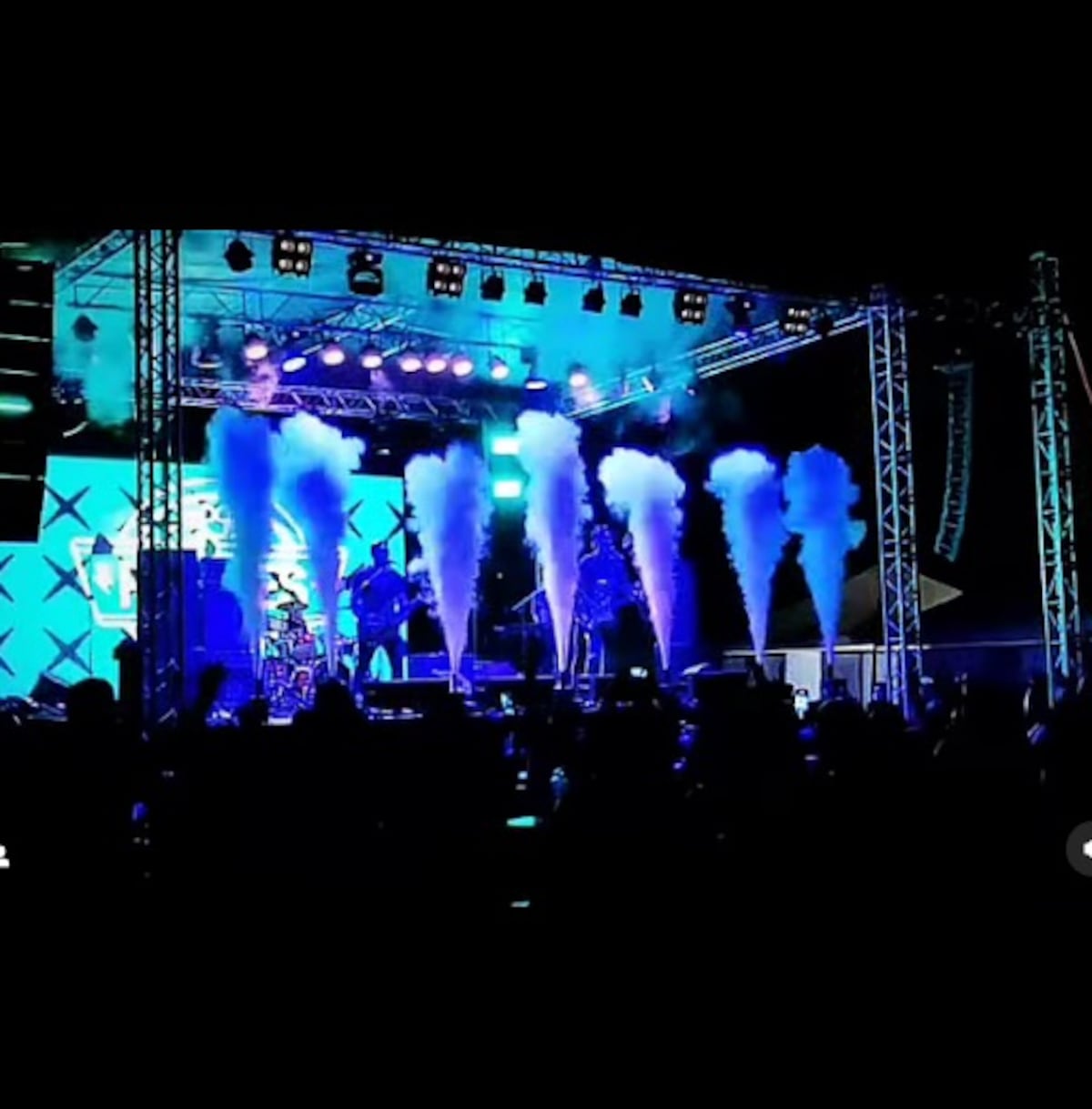 Bukele le puso escoltas a los Rabanes 24 /7 en El Salvador. Los panameños grabaron un video que se hizo viral