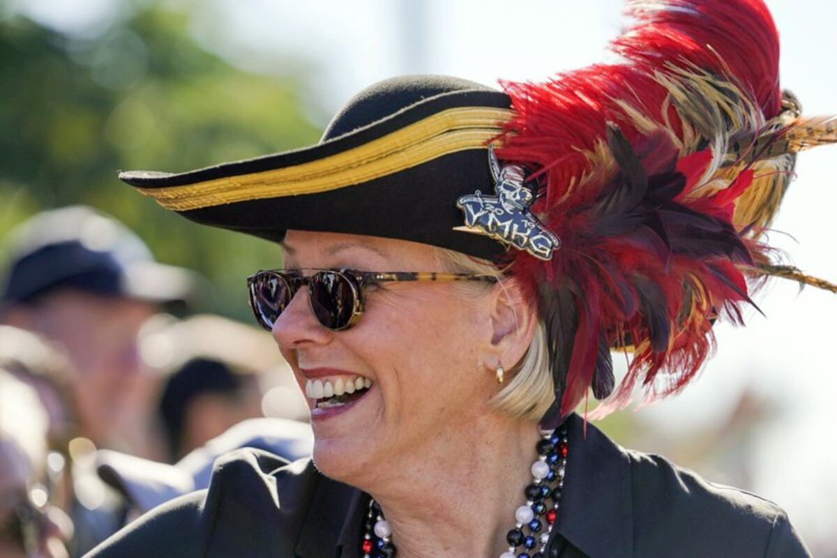 Alcaldesa de Tampa recula y ahora le pide disculpas a Tom Brady