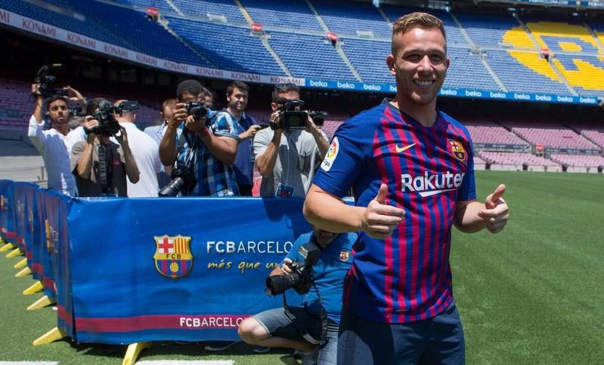 Con machete en mano asaltan su casa durante el Barcelona-Liverpool