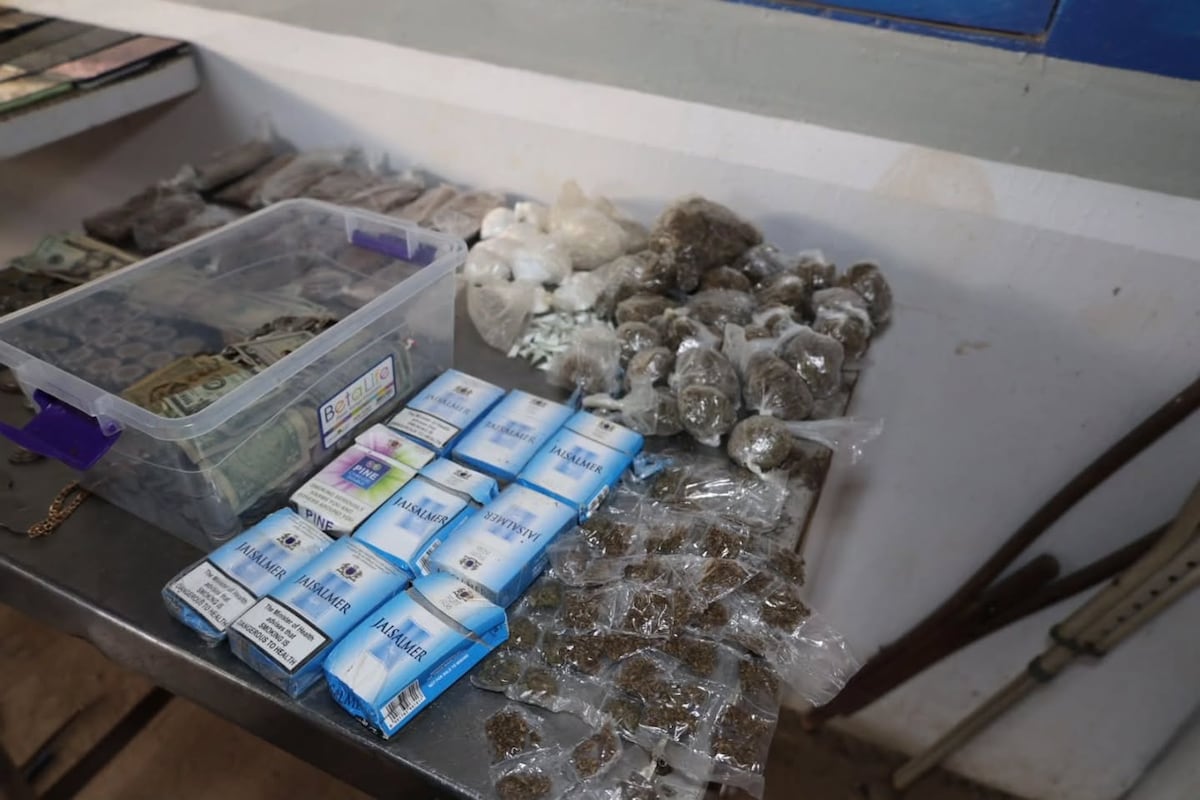 El inventario prohibido de la Joyita que tenía 336 celulares, radios y hasta Playstations