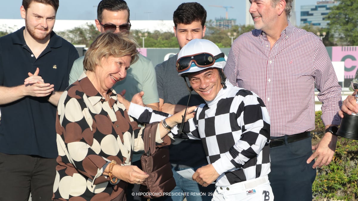 Come Candela impone respeto en el Clásico Pitín