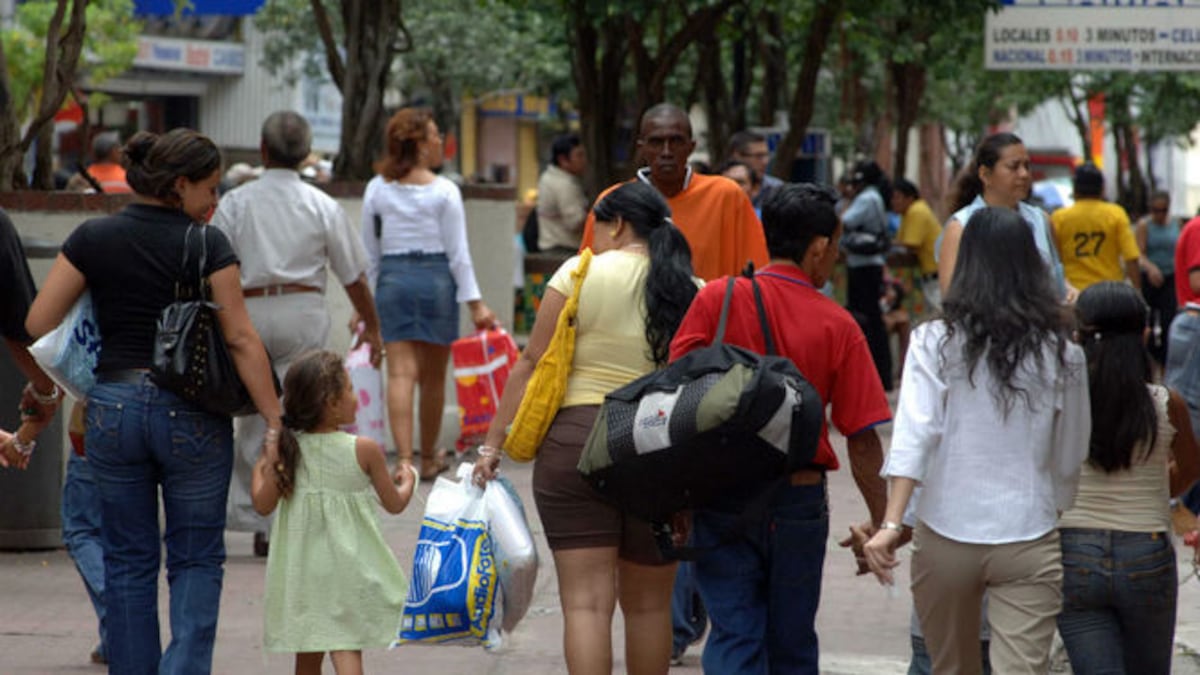 Gobierno desembolsa más de $156 millones del Décimo Tercer Mes 2026