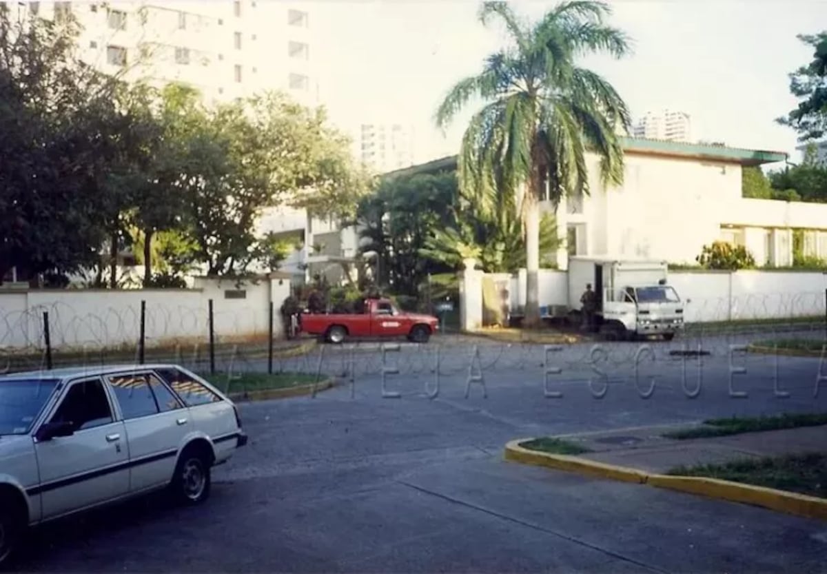 La misa que hizo llorar a Noriega: la historia del buen ladrón