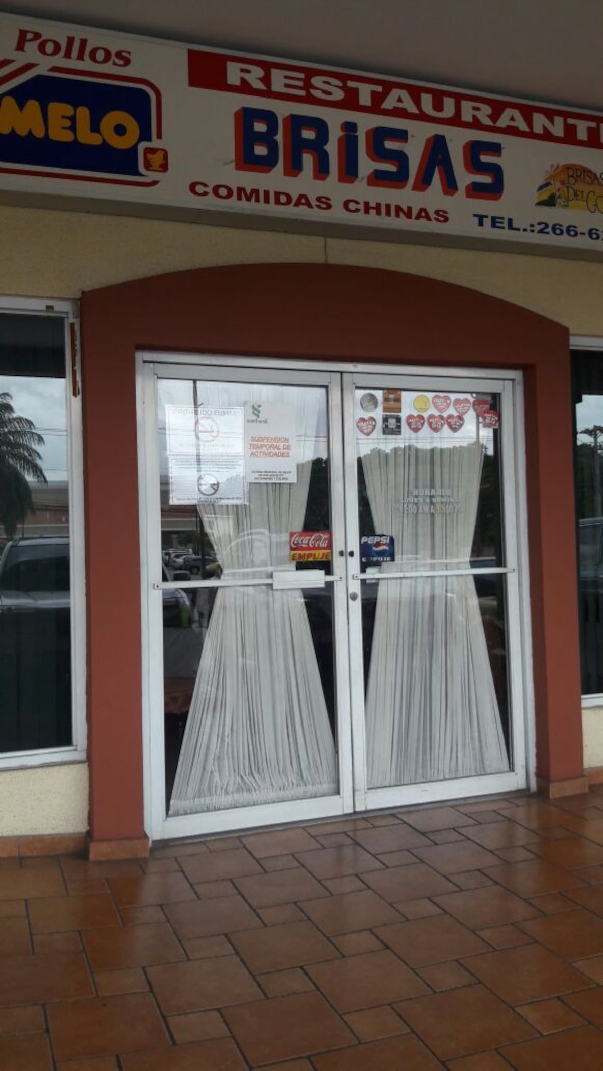 Ministerio de Salud cierra comercios chinos en Brisas del Golf