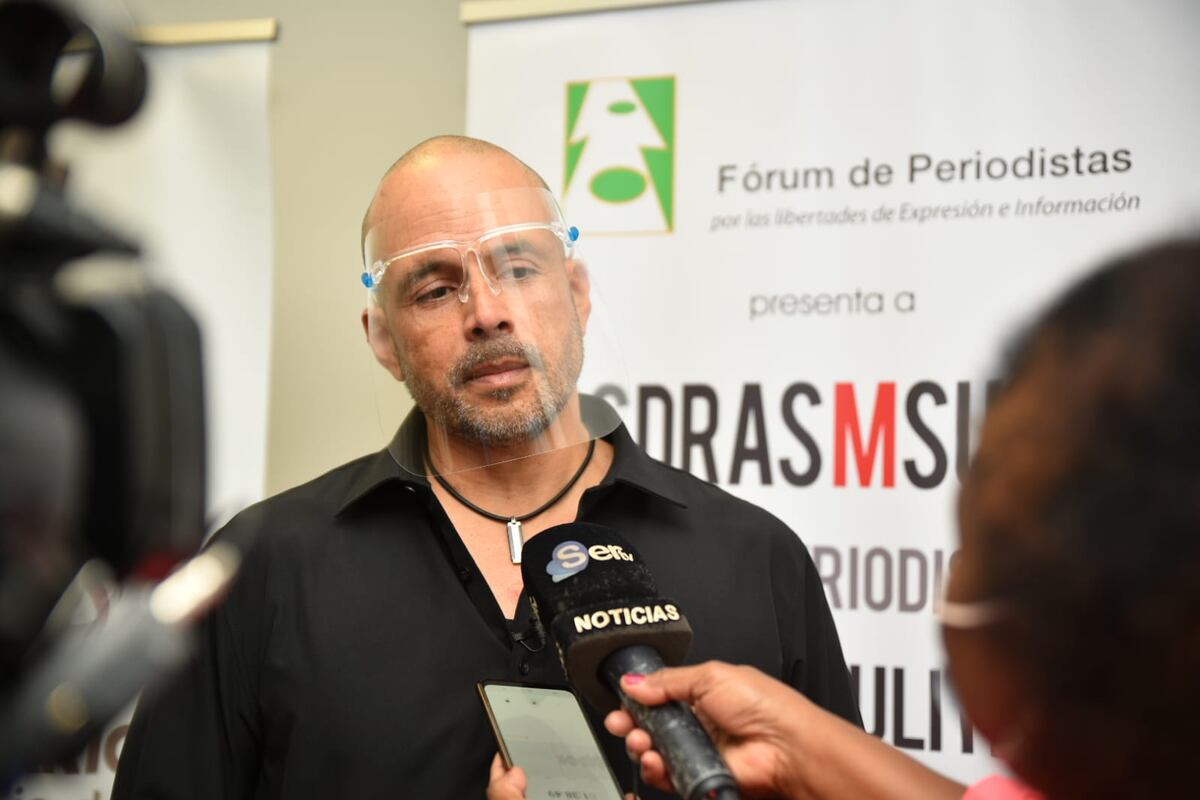 Essdras M. Suárez fotoperiodista panameño que podría ir a la luna en el 2023