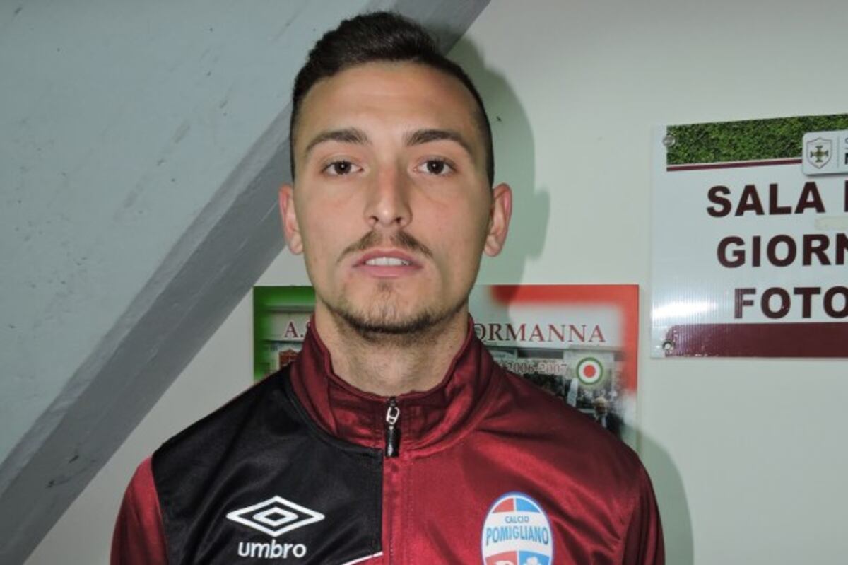 ¡WOPA! Futbolista italiano deja las canchas para ser actor porno