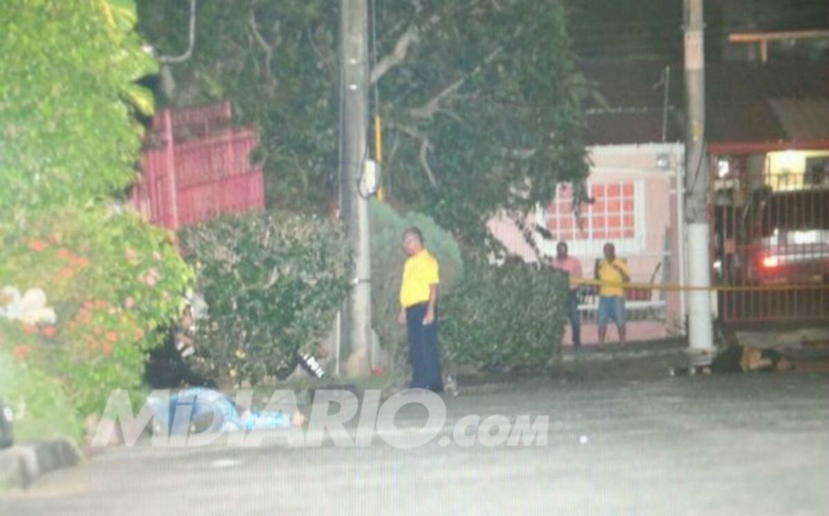 LO ÚLTIMO. Asesinan a dos hombres en calle sin salida de San Antonio VIDEO