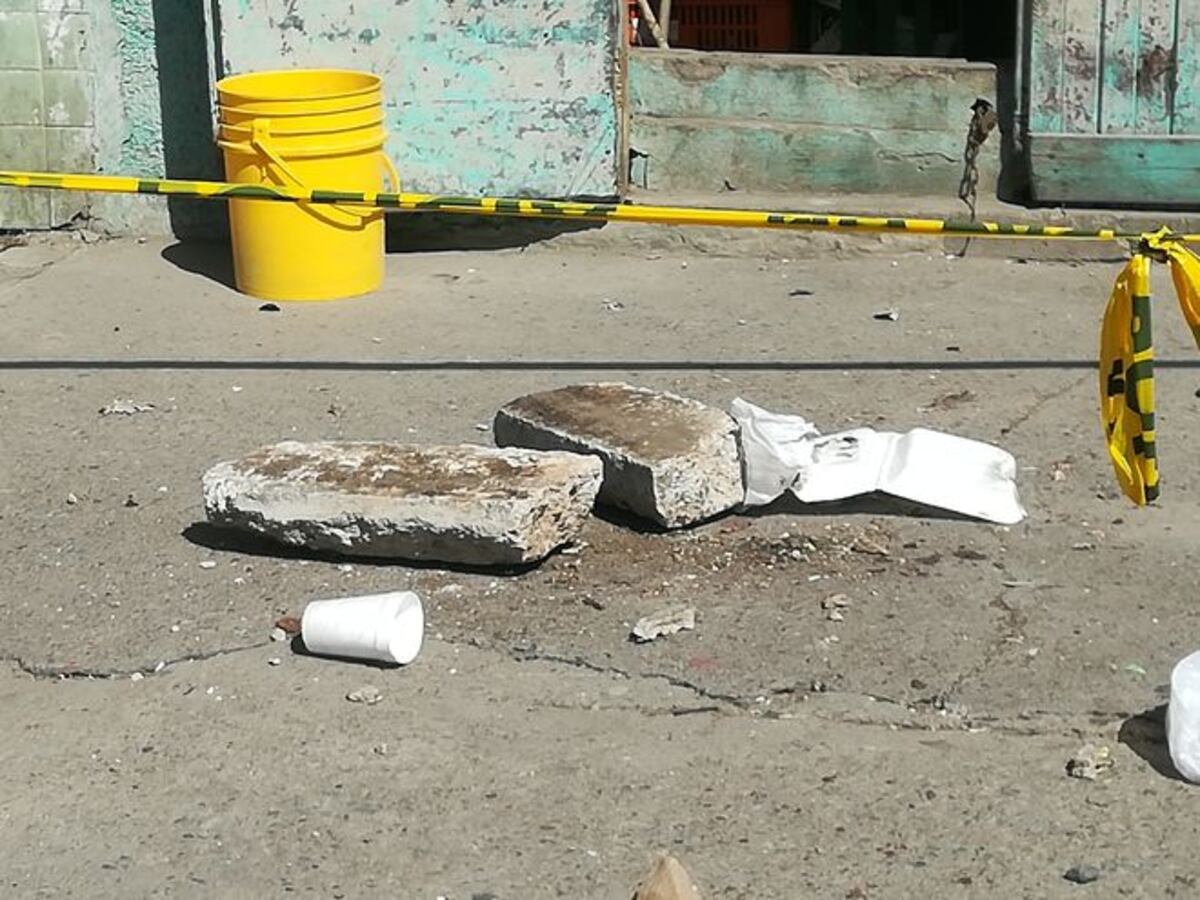 DARÁN RESPUESTAS. Tras el desplome de una losa que dejó a una infante muerta