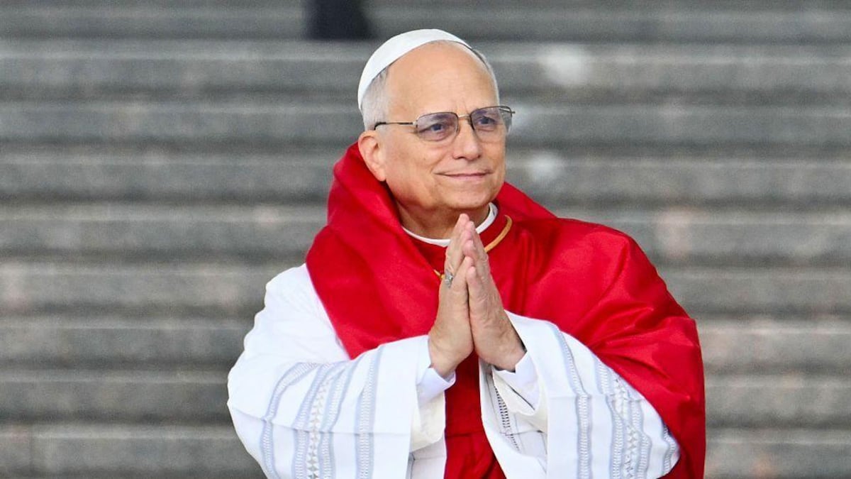 El papa León XIV se recupera tras cirugía por cáncer de pulmón