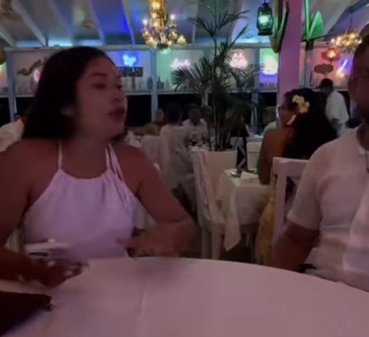 Fue a ver una propuesta de amor… y no sabía que era para ella