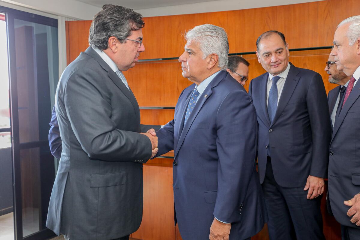 Regresa la reina del banano: Mulino firma regreso de Chiquita