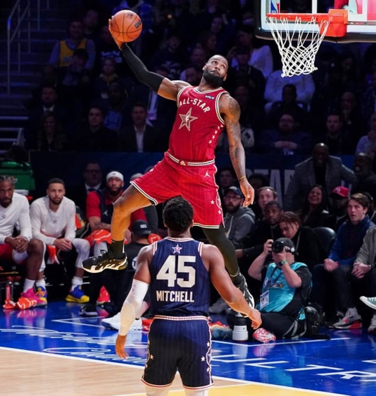 LeBron se queda sin titularidad en el All-Star 2026 tras 21 años