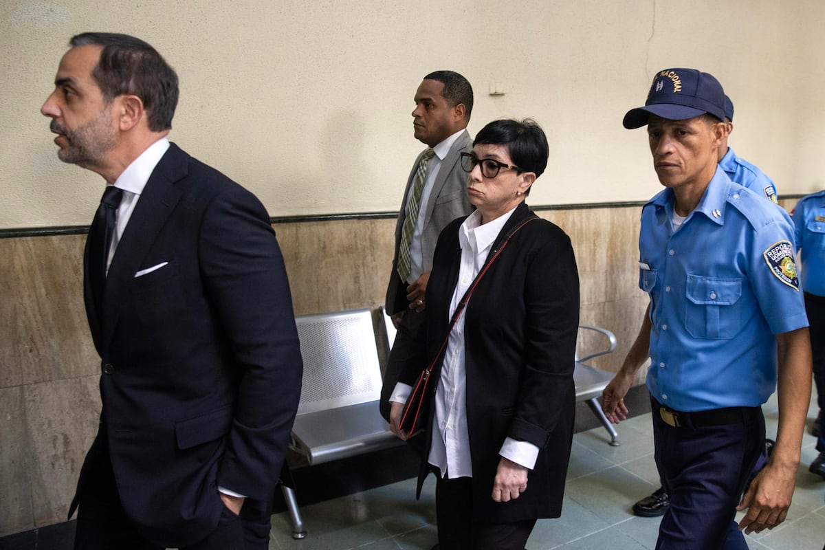 Juez fija nueva fecha para audiencia contra los hermanos Espaillat por tragedia de la discoteca Jet Set