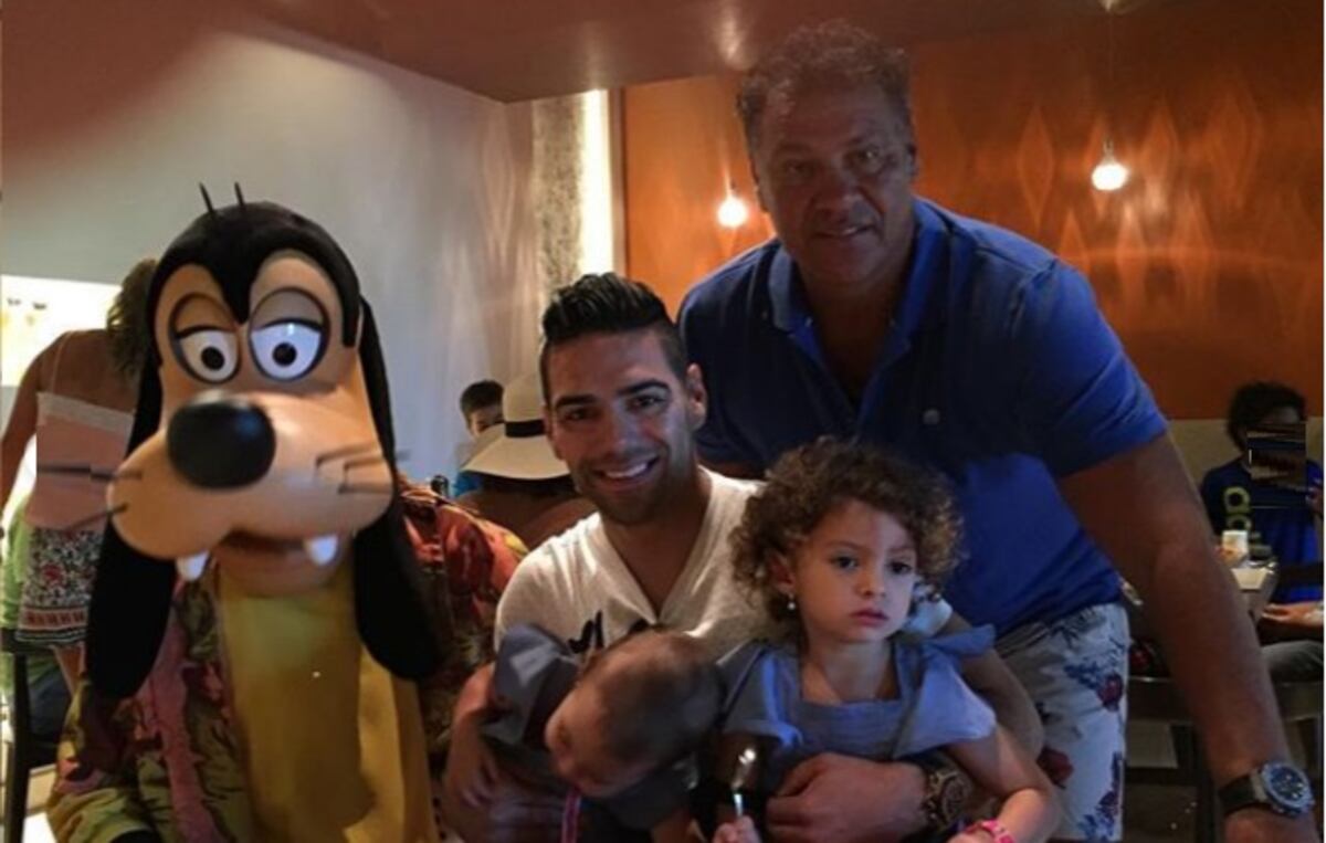 Radamel Falcao se despide de su padre con emotivo mensaje y fotos