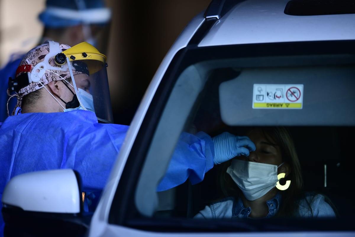 Panamá reporta mil 828 casos nuevos de la covid-19 y tres nuevas defunciones para este jueves