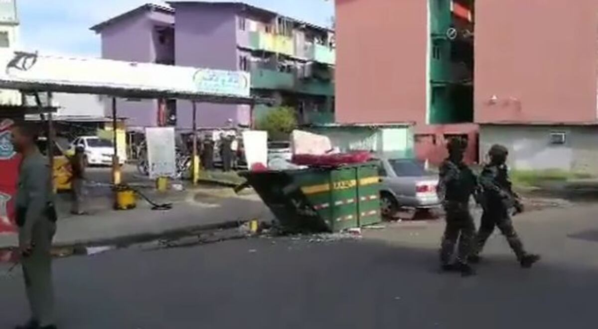 Persecución en El Chorrillo termina con un policía herido | VIDEO