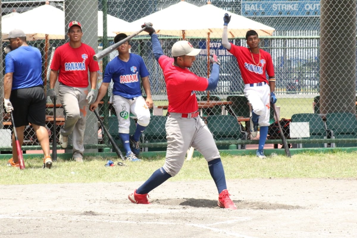 Esperan por algunos profesionales