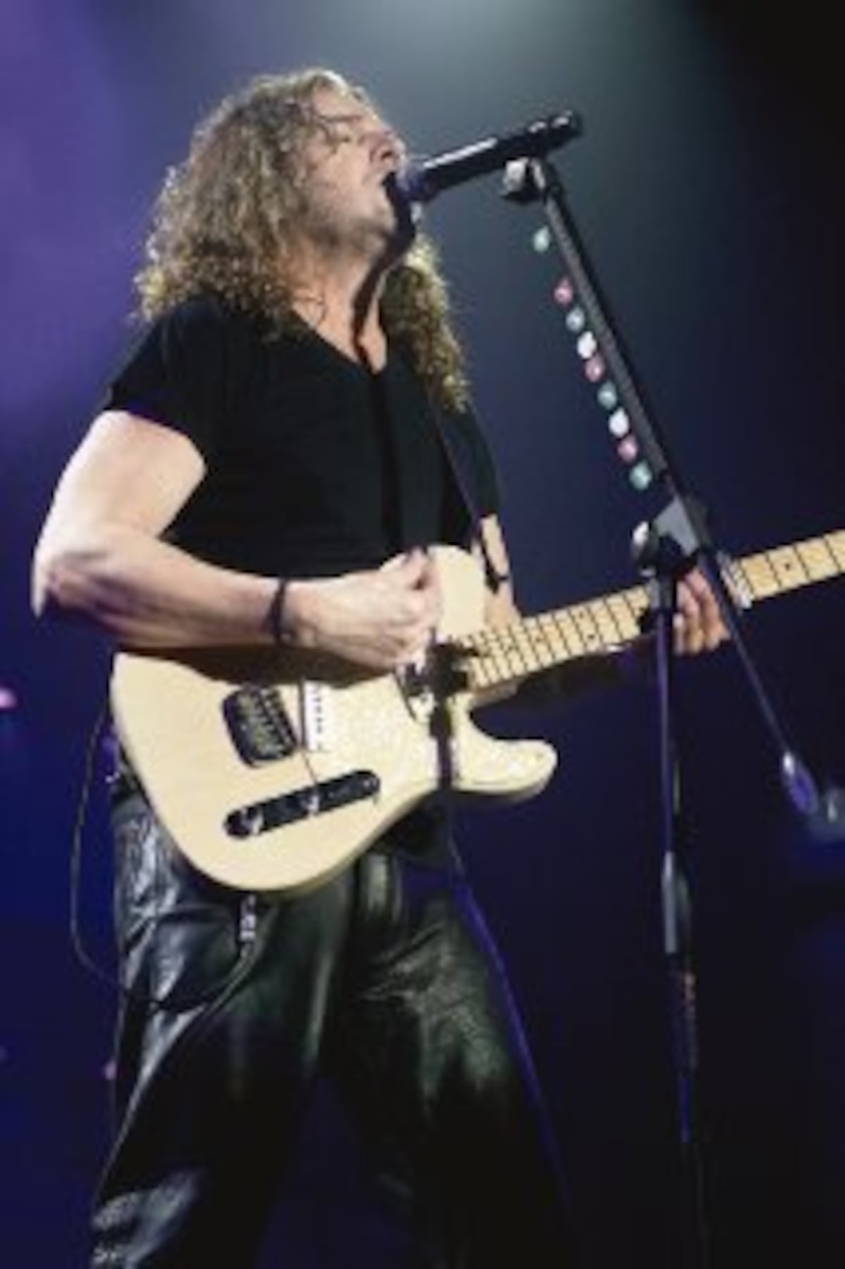 No al reggaetón. Fher, vocalista de Maná, critica al género urbano