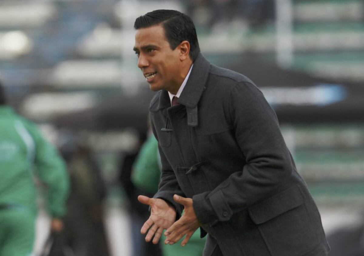 ‘Chamo’ Farías toma ventaja para dirigir selección de Panamá