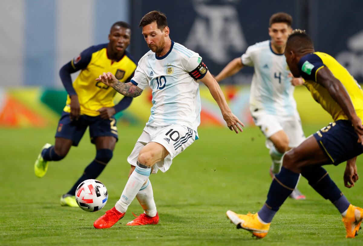 Messi y Argentina sufren para arrancar la eliminatoria sudamericana con una victoria
