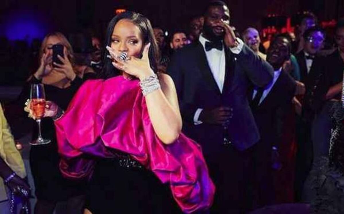Rihanna celebró sus 30 años con mega fiesta