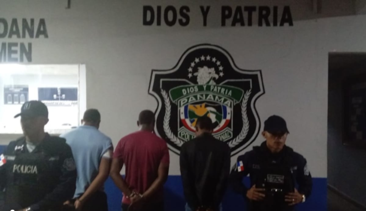 Con drogas y pistola falsa, atrapan a tres en Tocumen