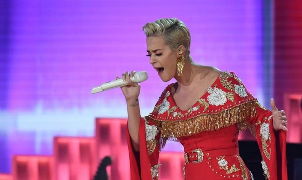 Katy Perry y Orlando Bloom anuncian su compromiso