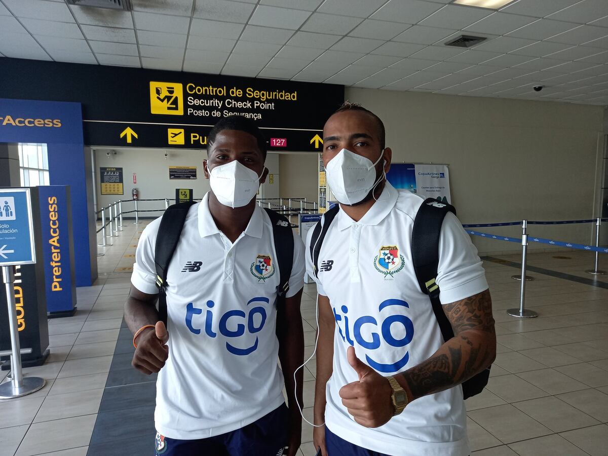 Selección de fútbol playa entra en acción en Costa Rica para premundial. Video