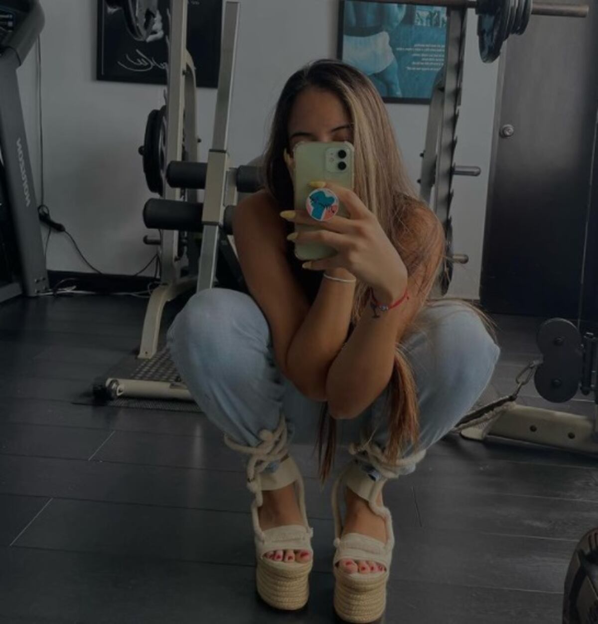 Excara de Tv, Neka Prila preocupada por hombres que le lujurian los pies en Instagram