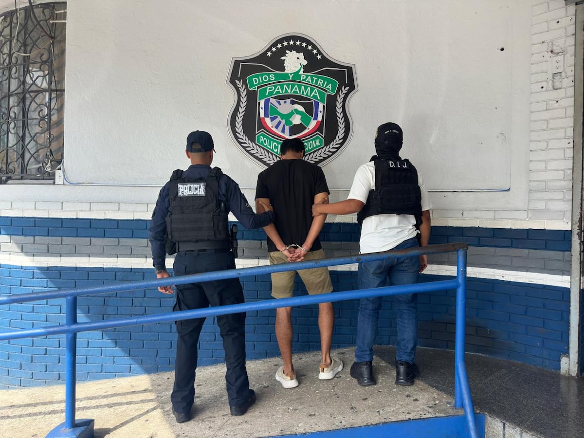 Detienen a presunto falso abogado que cobraba por trámites migratorios en redes sociales + VÍDEO