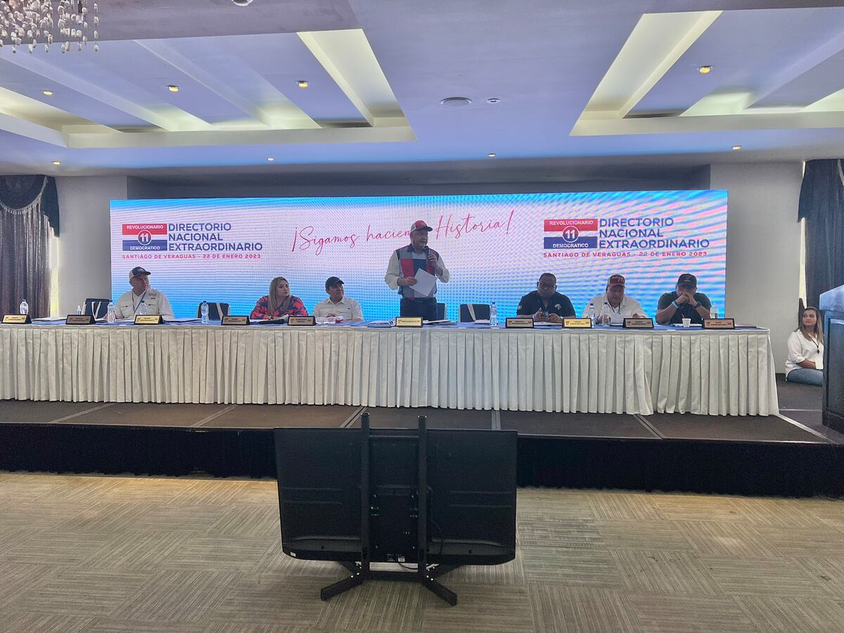 Acusan a Benicio Robinson de profundizar la degradación política del PRD