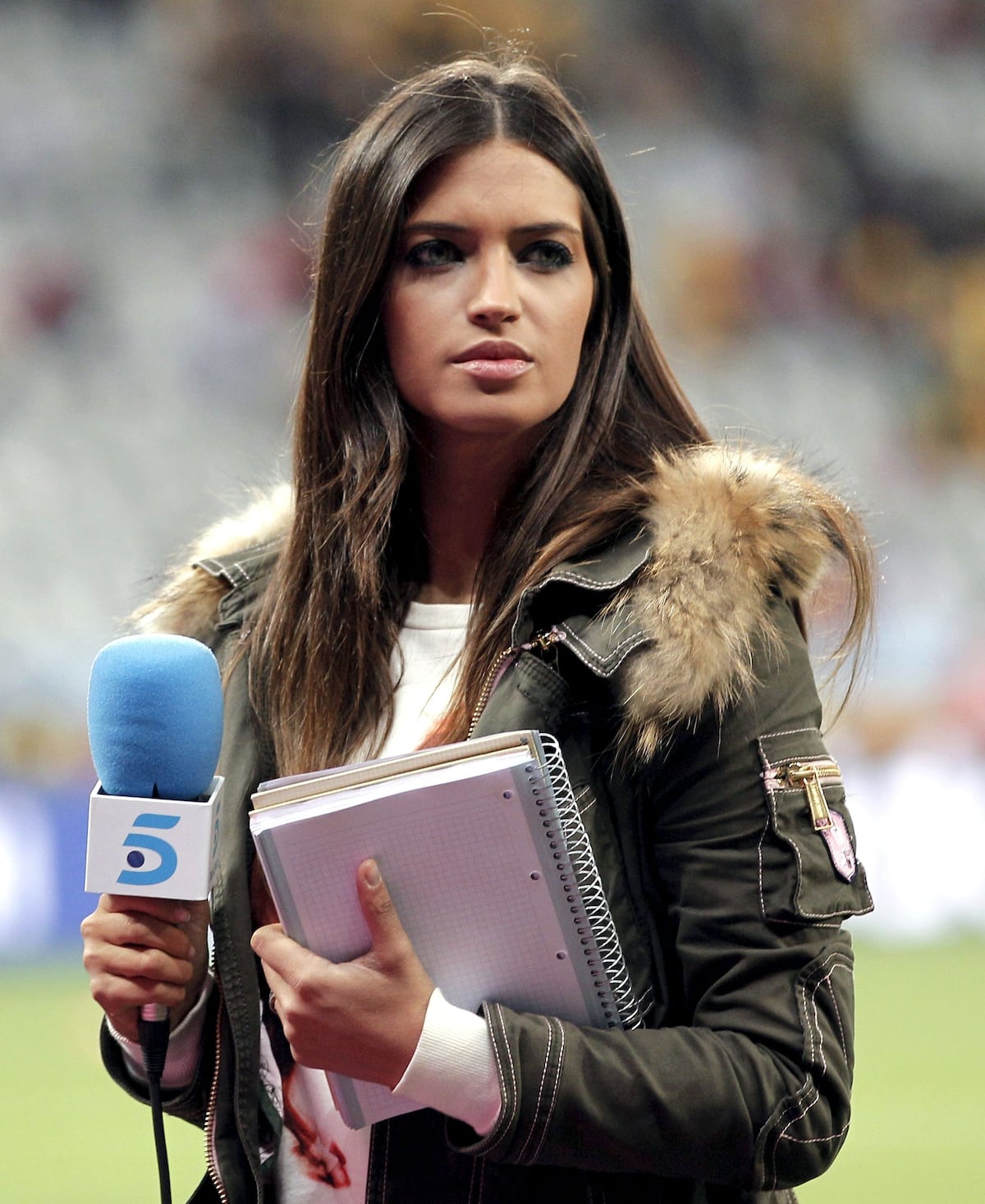 Operan a la esposa de Iker Casilla por tumor maligno