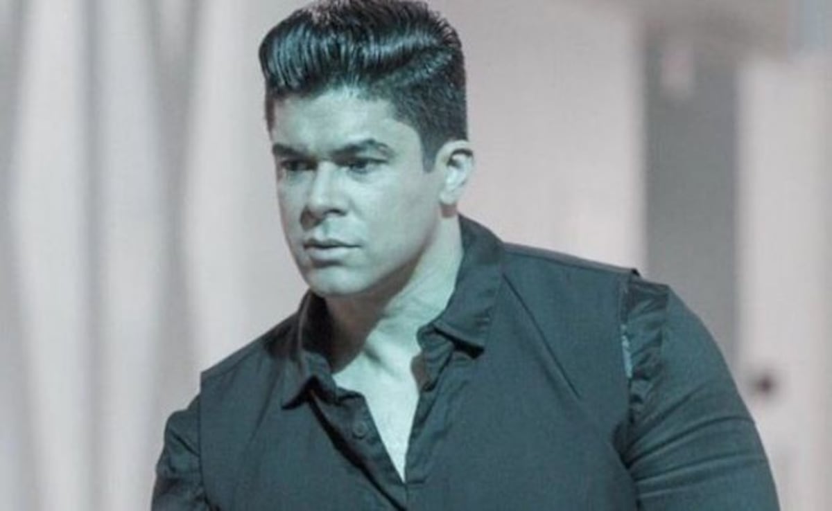 Jerry Rivera será operado tras sufrir caída del escenario
