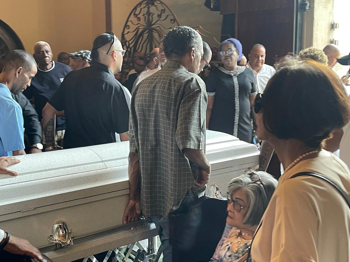 ‘La muerte puede alcanzarnos en cualquier momento’: La homilía que estremeció el adiós a Jesús ‘El Shark’ Alemán