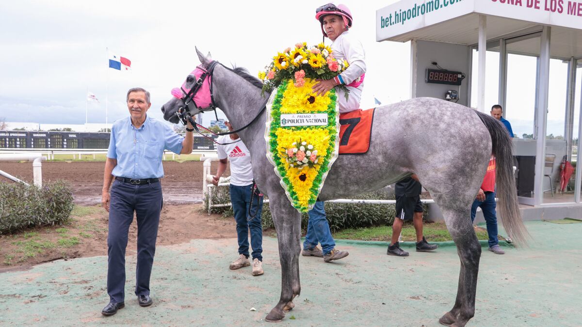 Mandan y se mantienen: los líderes confirman su dominio