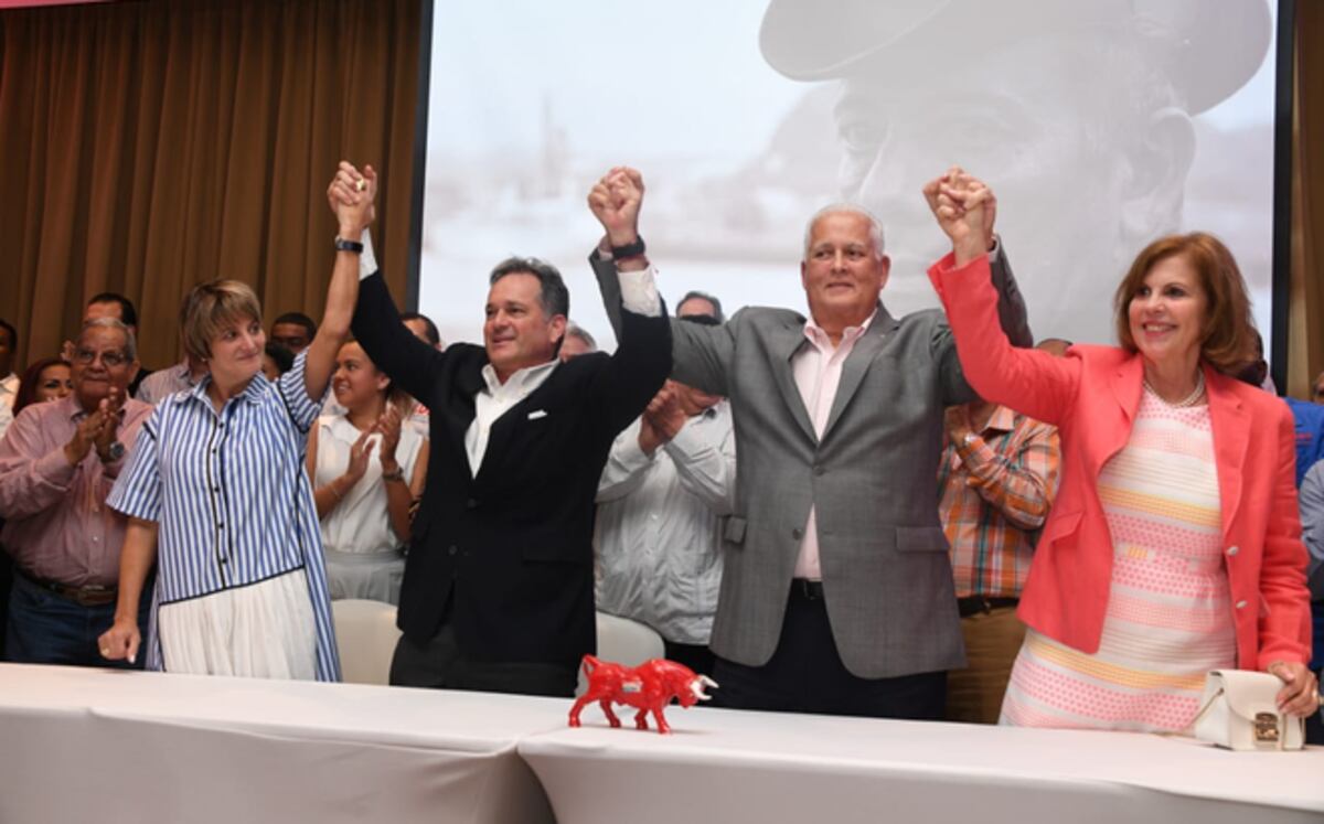 Navarro declina. Apoya a Pérez Balladares para elección del 16 de septiembre