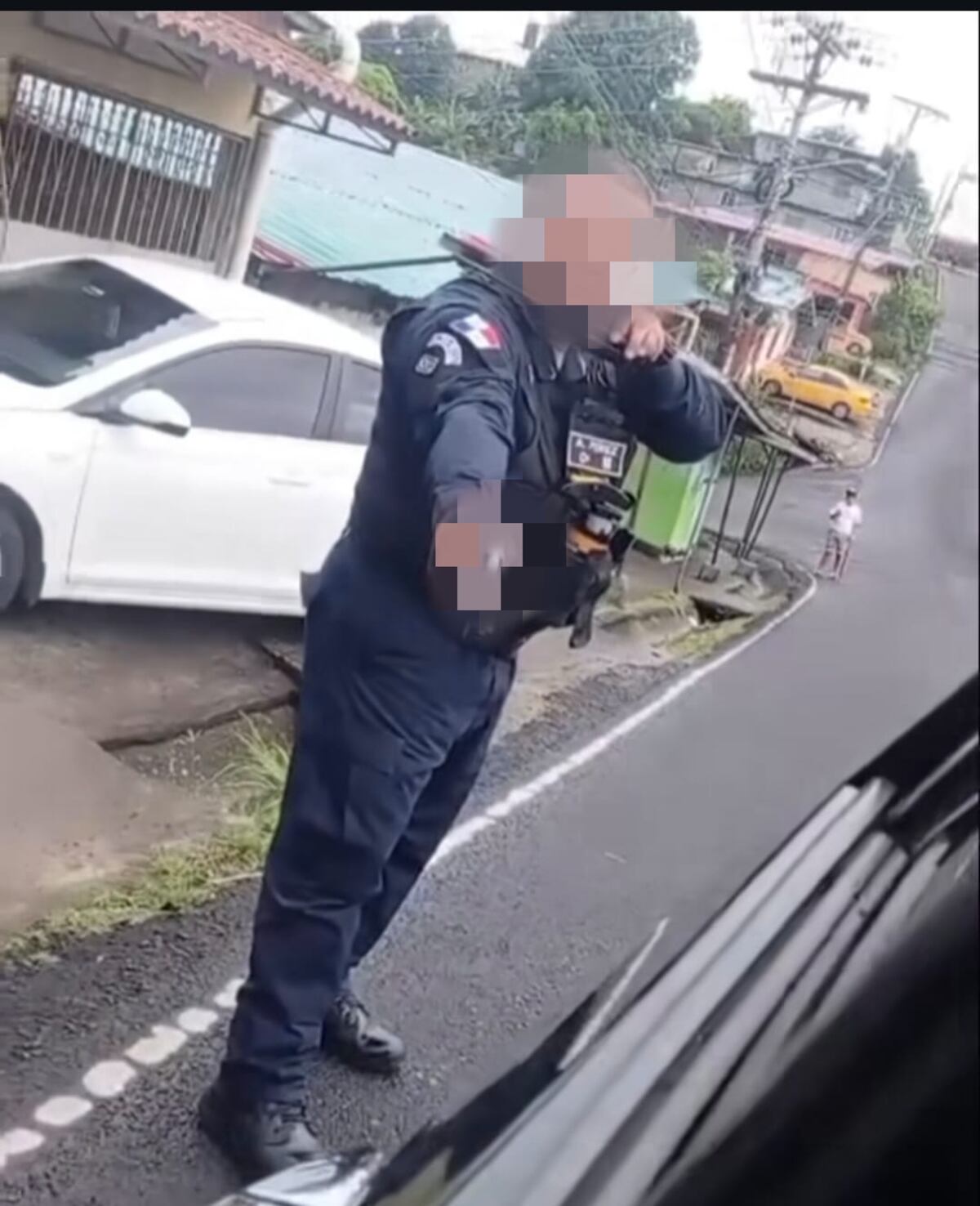 ¿Por qué la Policía encañonó un carro con niños en Samaria? Esto dice el comunicado