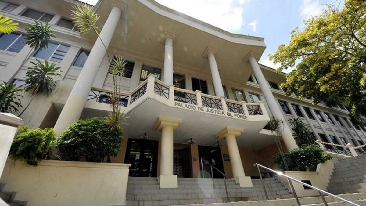 En medio de contención de gastos, miren cuánto darán de bono en la Corte. Aclaran por qué