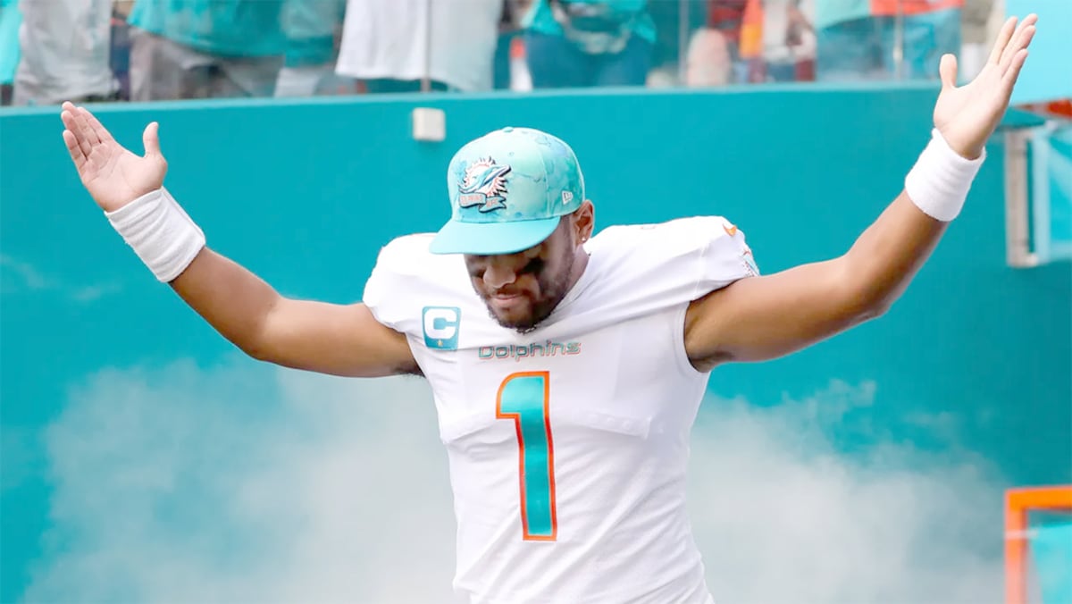 ¡El ‘Bama Tua’ está de vuelta! Tagovailoa con nuevo look en su regreso a los Dolphins