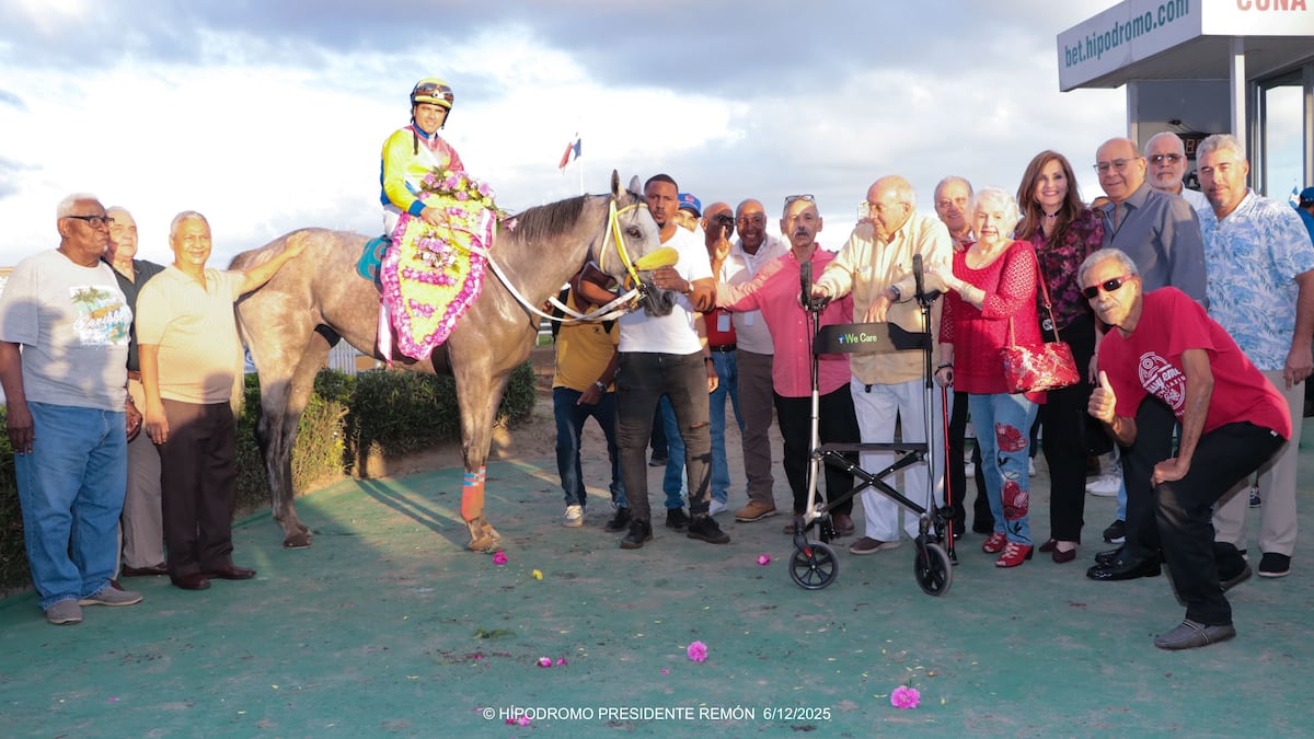 Signature Dame domina Clásico Día de las Madres en el Hipódromo Presidente Remón