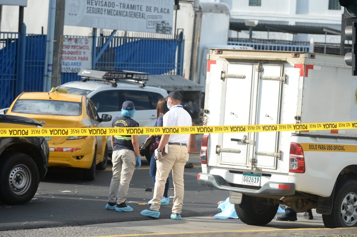 Nunca llegó a su destino. Mujer pierde la vida. La atropellan en la Fernández de Córdoba. Video