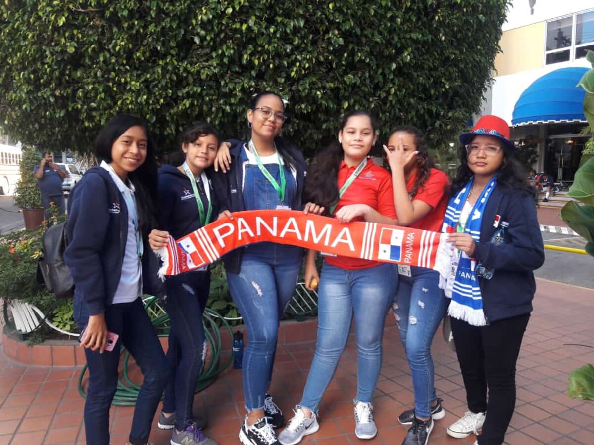 Niña panameña de 13 años gana medalla en ajedrez en torneo internacional