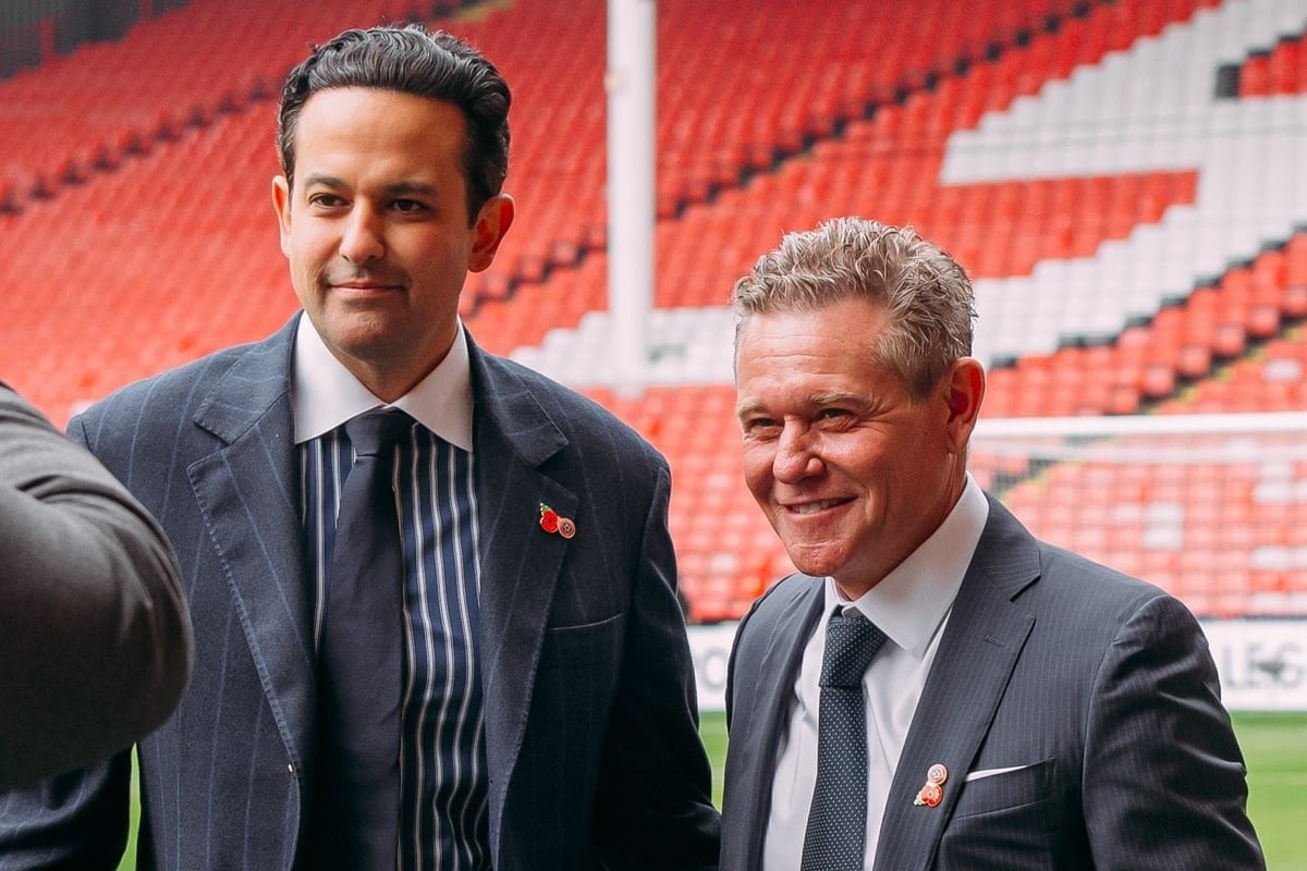 Sheffield United se mete en un serio problema
