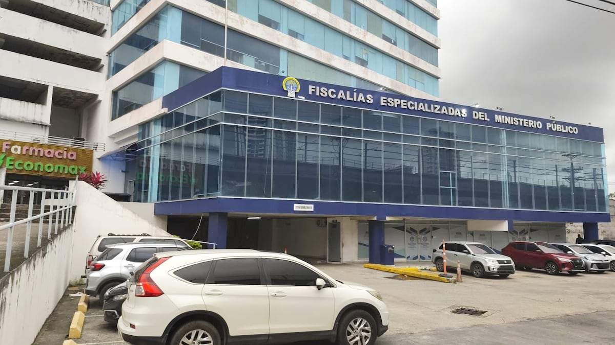 Director de los Bomberos presenta denuncia por plagio de identidad tras difusión de mensajes falsos