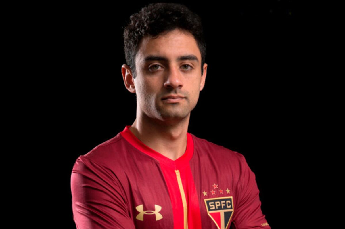 Hallan muerto y con los genitales mutilados a futbolista del Sao Paulo de Brasil