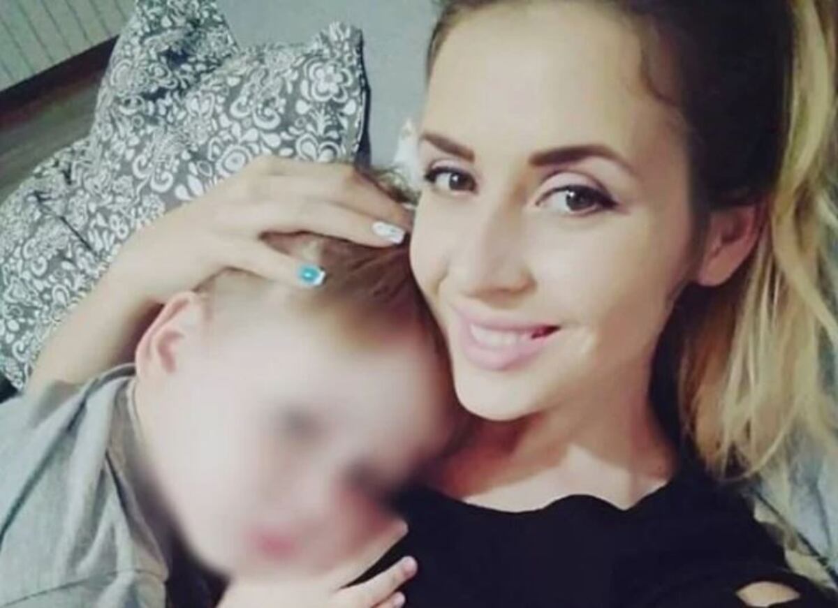 El escalofriante relato de una presentadora de Tv: intentaron abusar de ella  frente a su hijo en el tren y quedó desfigurada