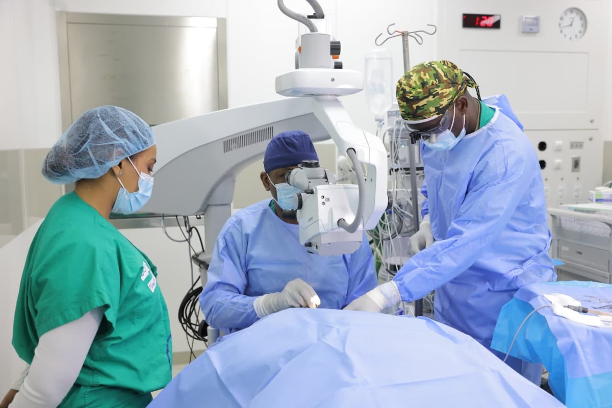 Cataratón devuelve la vista a 428 panameños