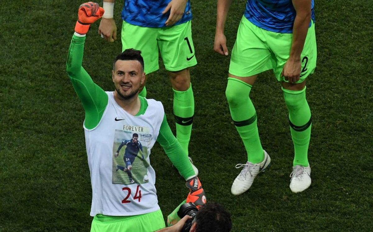 Conoce por qué el arquero de Croacia lloró después de los penales