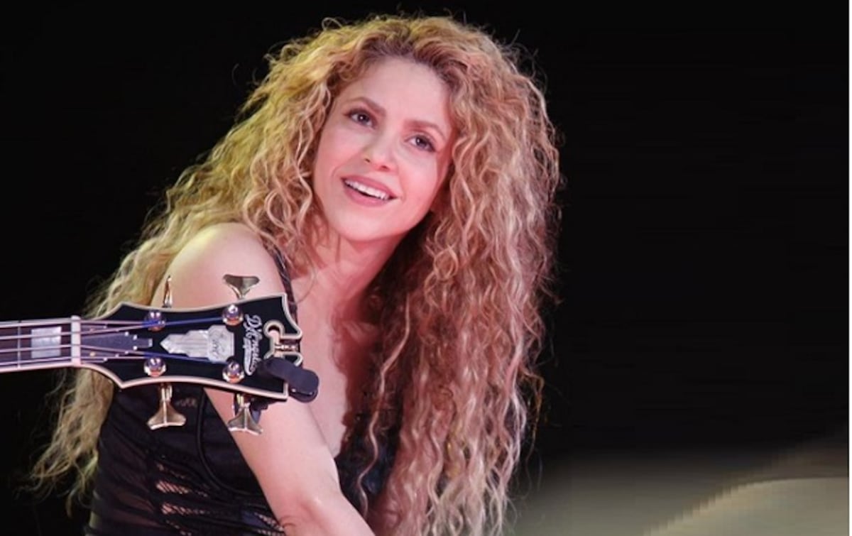 Shakira es criticada por usar símbolo nazi en la promoción de su tour Mundial