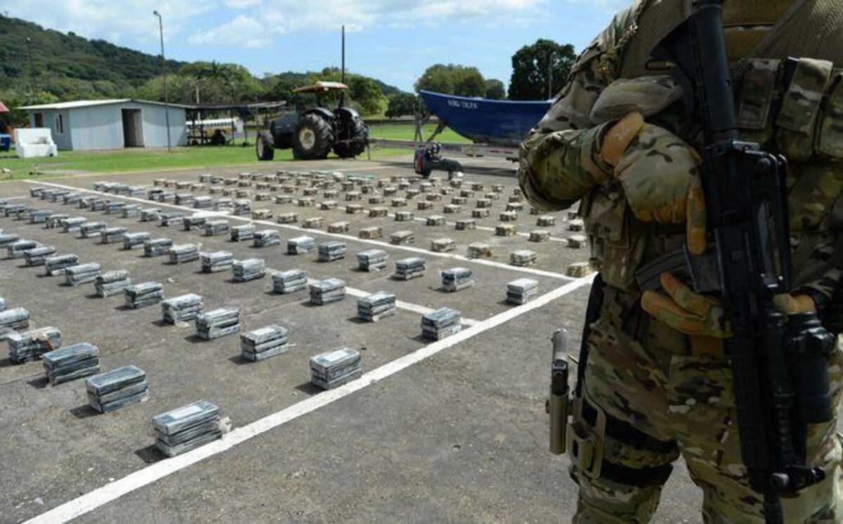 Imputan a sargento por violación. Obligó al cabo a esto...para darle días libres